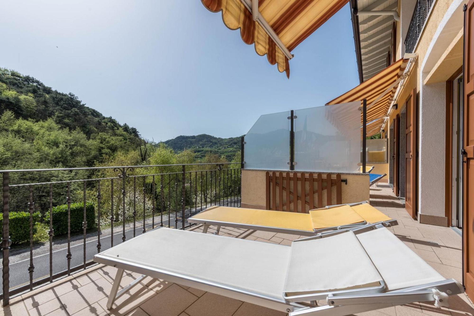 Residence Tatiana A3 Tremosine Bagian luar foto